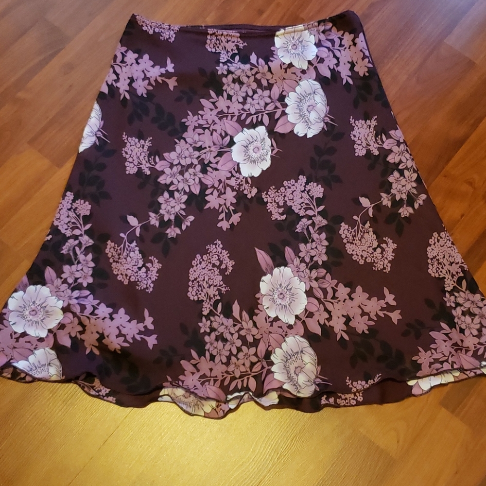 Knee length skirt